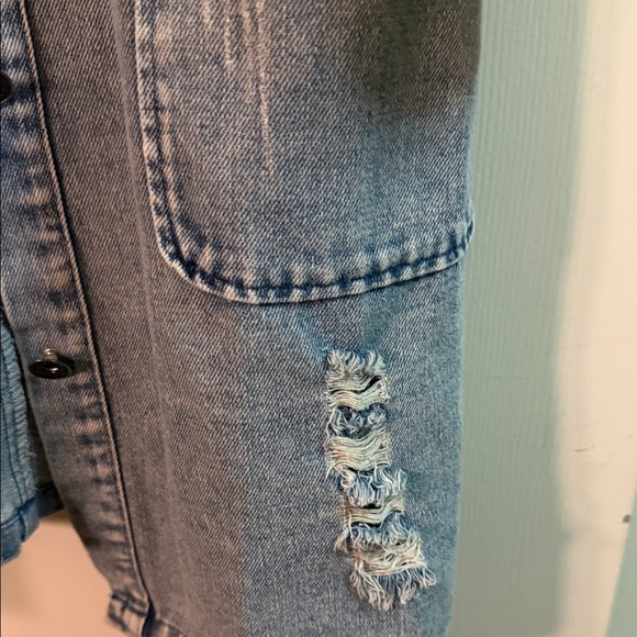 Floral Embellished Denim Jacket - Picture 6 of 8